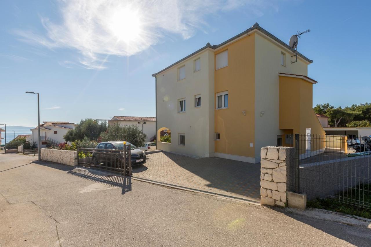 Apart Sa Terasom 250M Od Plaze,Parking,Wi Fi,Rostilj Trogir Exterior foto